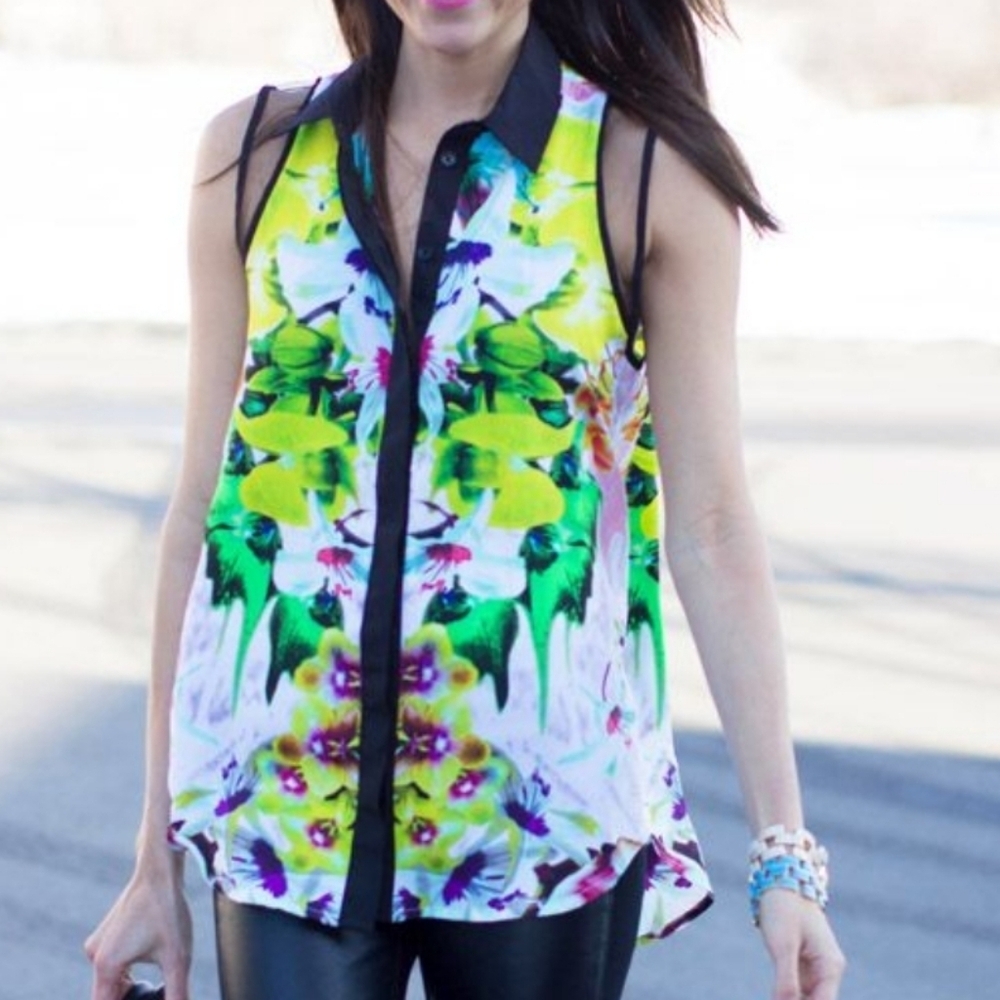 Prabul Gurung Sleeveless Hidden Button Down Vibrant Multi-Color Floral Top